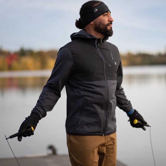 Vuori Sunday Element Jacket in Black Size L - Picture 1 of 13